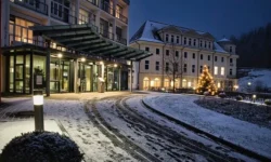 A Simple Solution for Keeping Your Accommodation Away from UV Rays